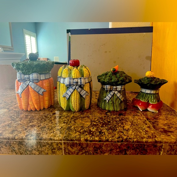 Fitz and Floyd rare ceramic vegetable canisters set of 4 - Picture 5 of 5